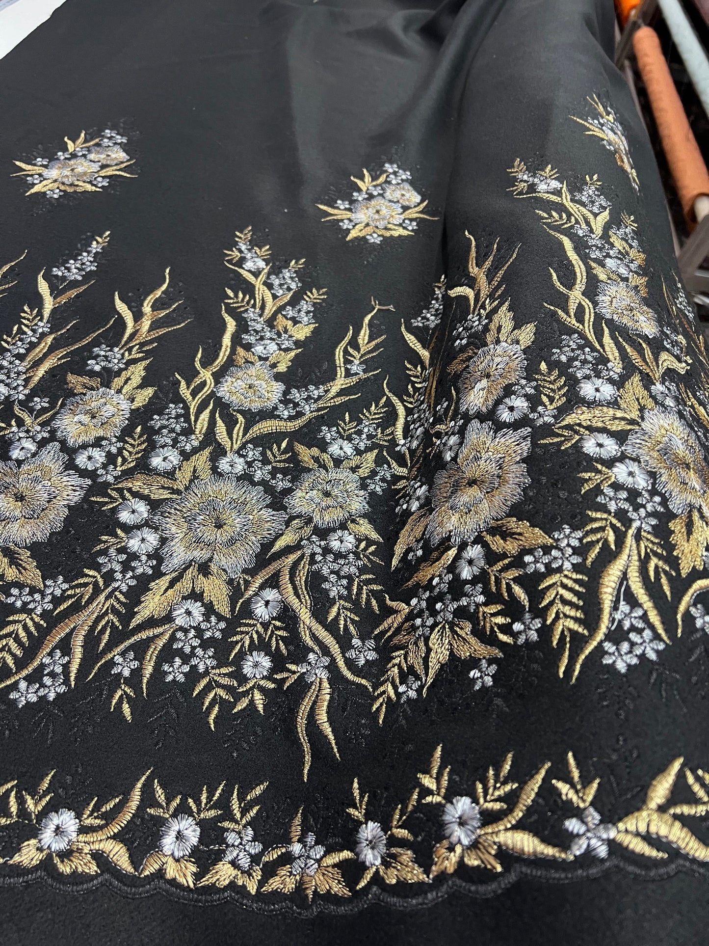 Gonna LIVIA Lana Ricamata LIMITED EDITION