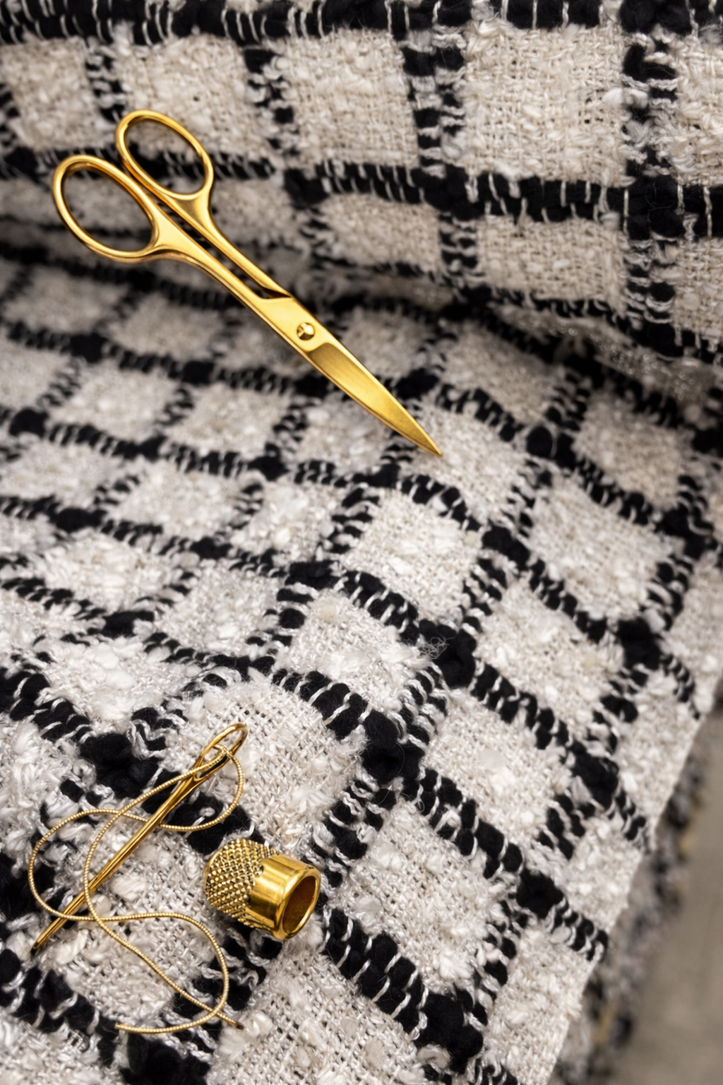 Gonna Antonia in tweed