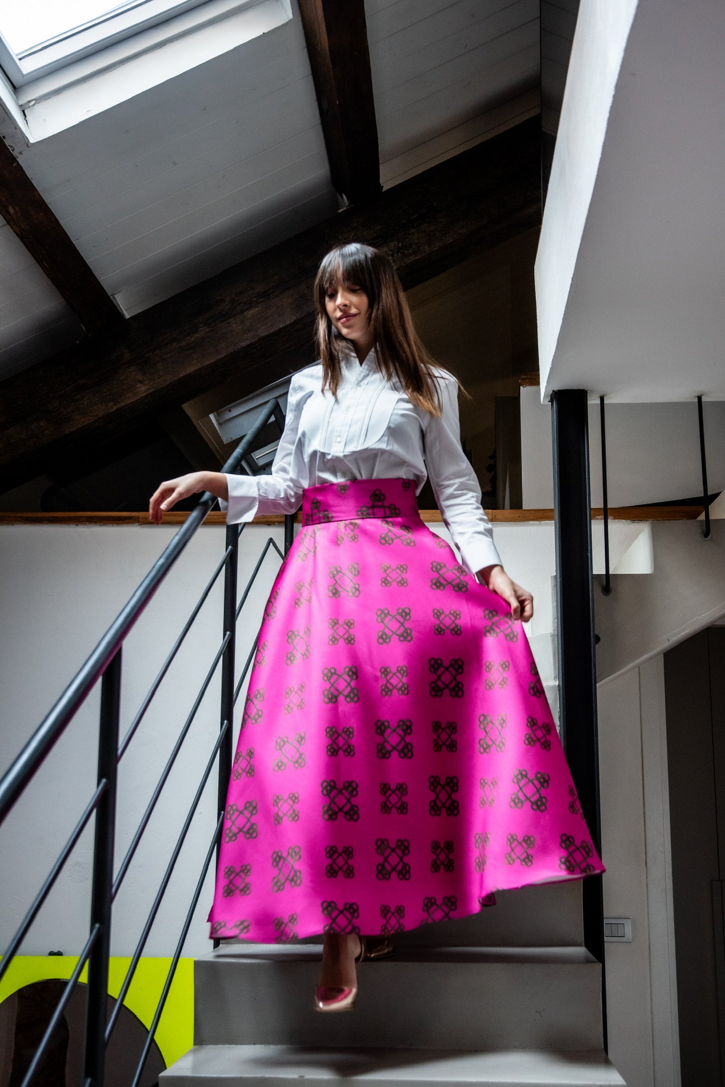 Gonna Valentina tessuto DOUCHESSE, SATIN O PANNO in motivo e colore PERSONALIZZATO