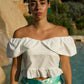Top in Cotone con Volant e Spalle Scoperte