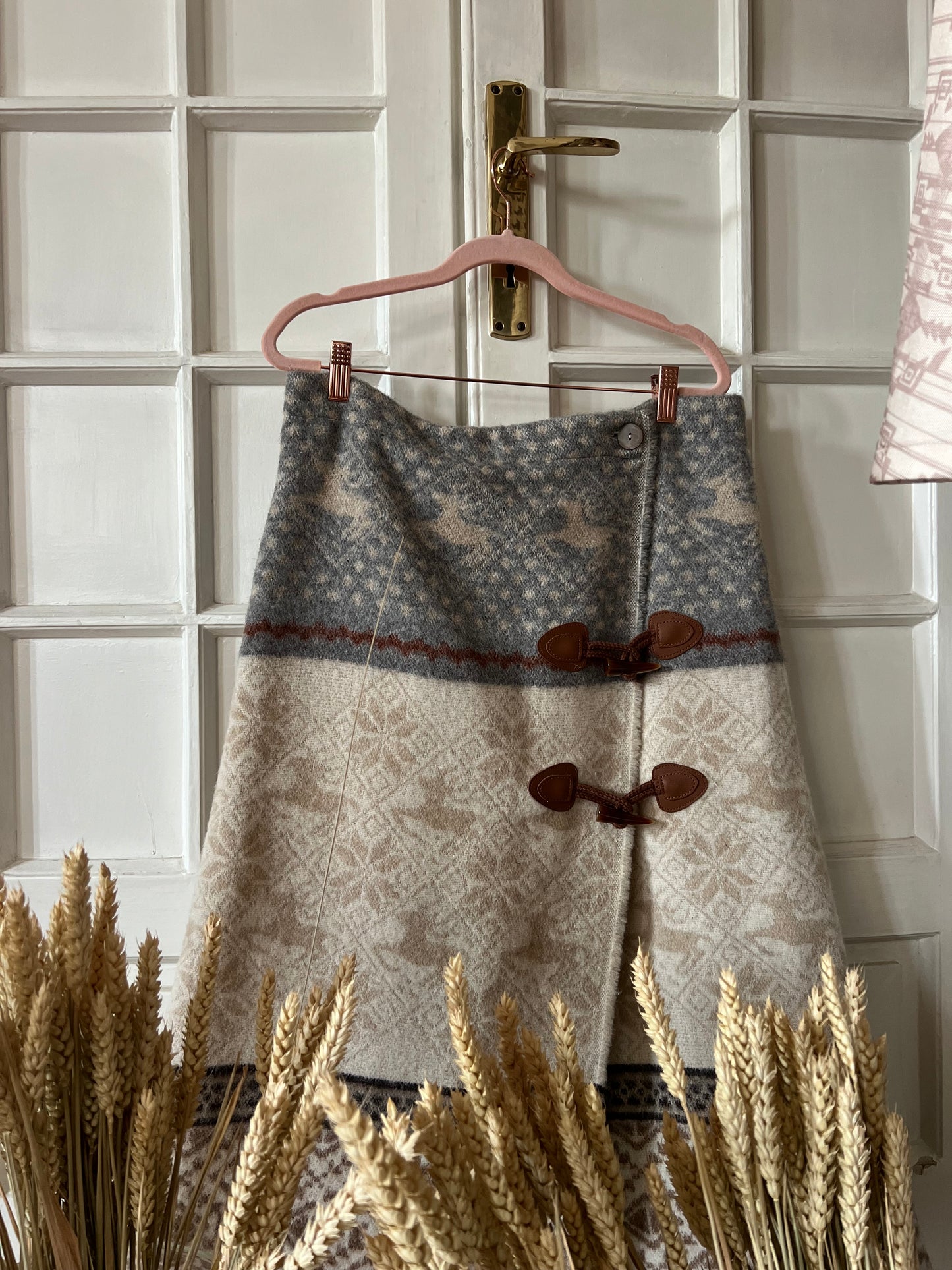 Gonna Sandrina motivo Cervi