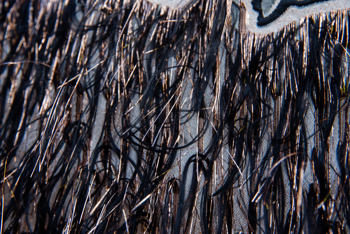 Gonna Broccato e piume