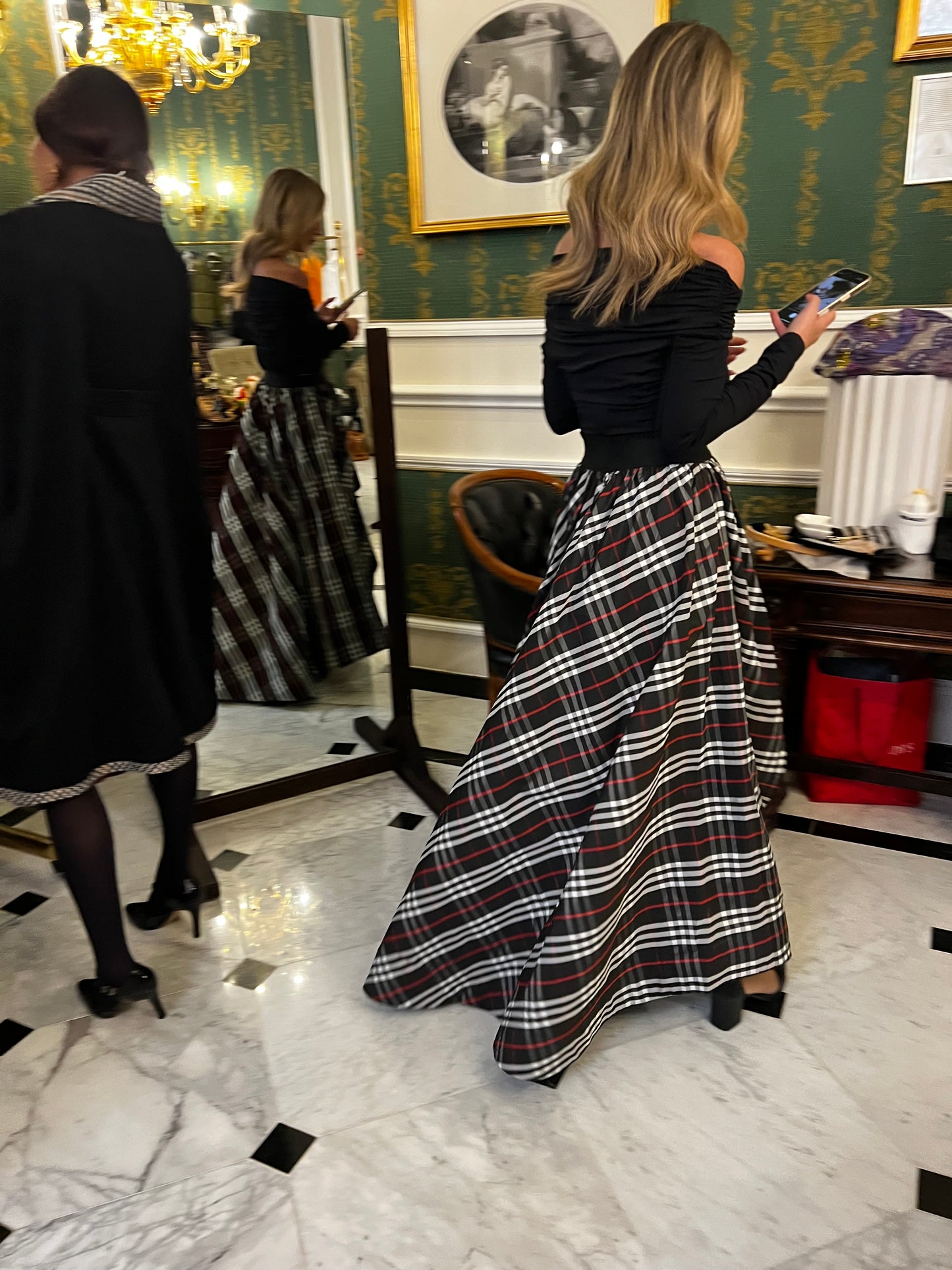 Gonna Sissi Scozzese nero