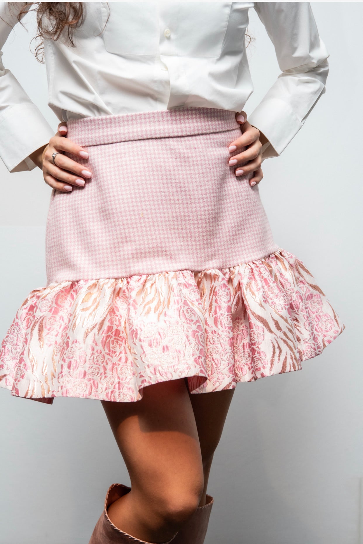 Gonna Kiki in Lana con Balza in Broccato Rosa Cipria