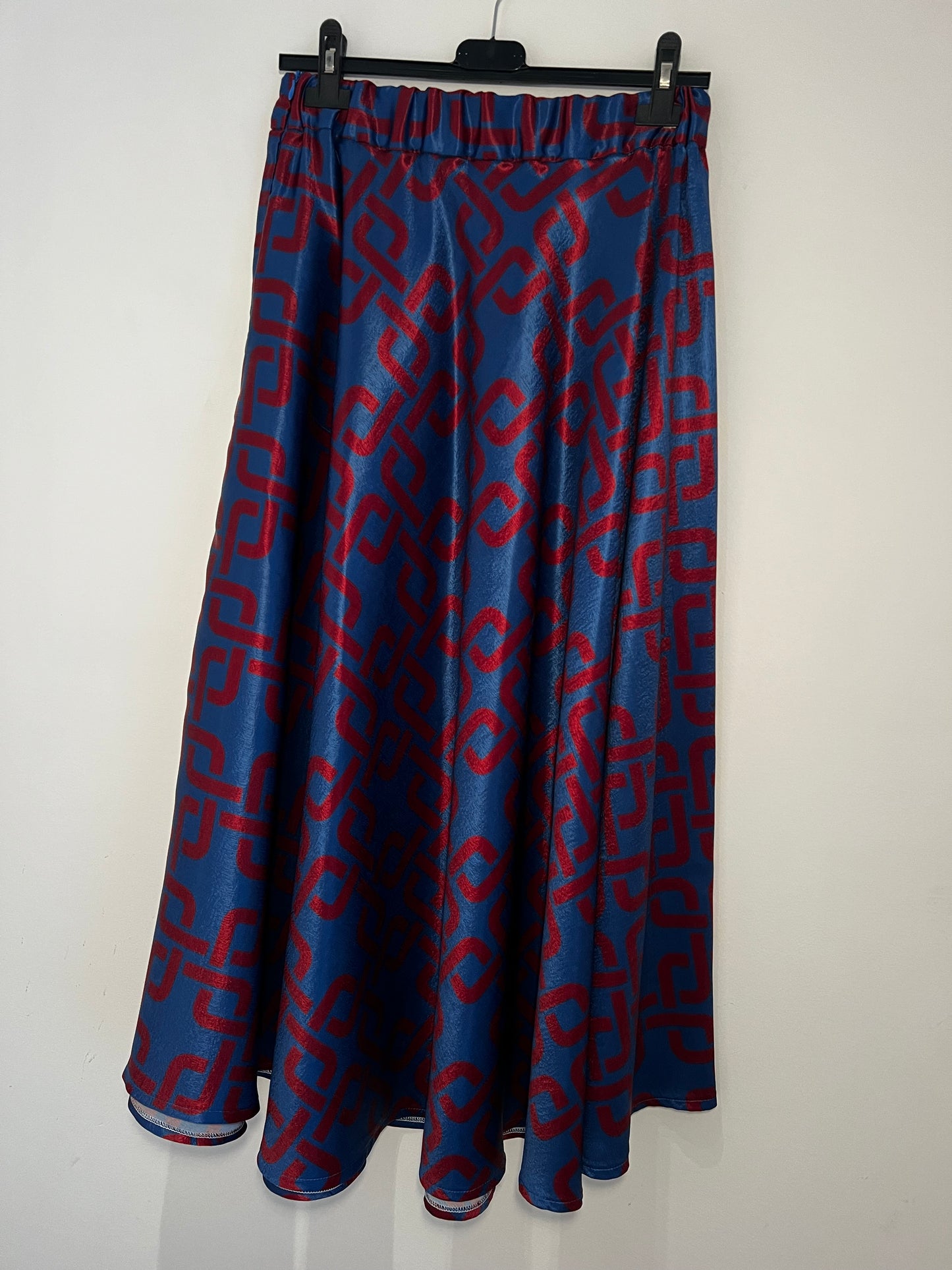 Gonna Malu’ in satin Blu motivo greche