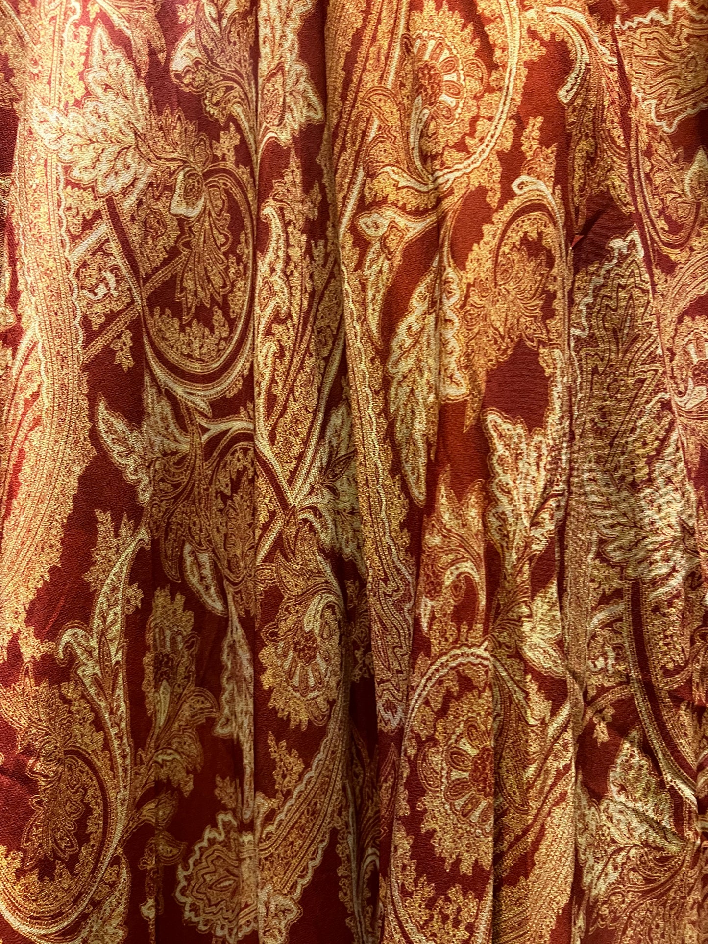 Gonna Malu’ chiffon paisley