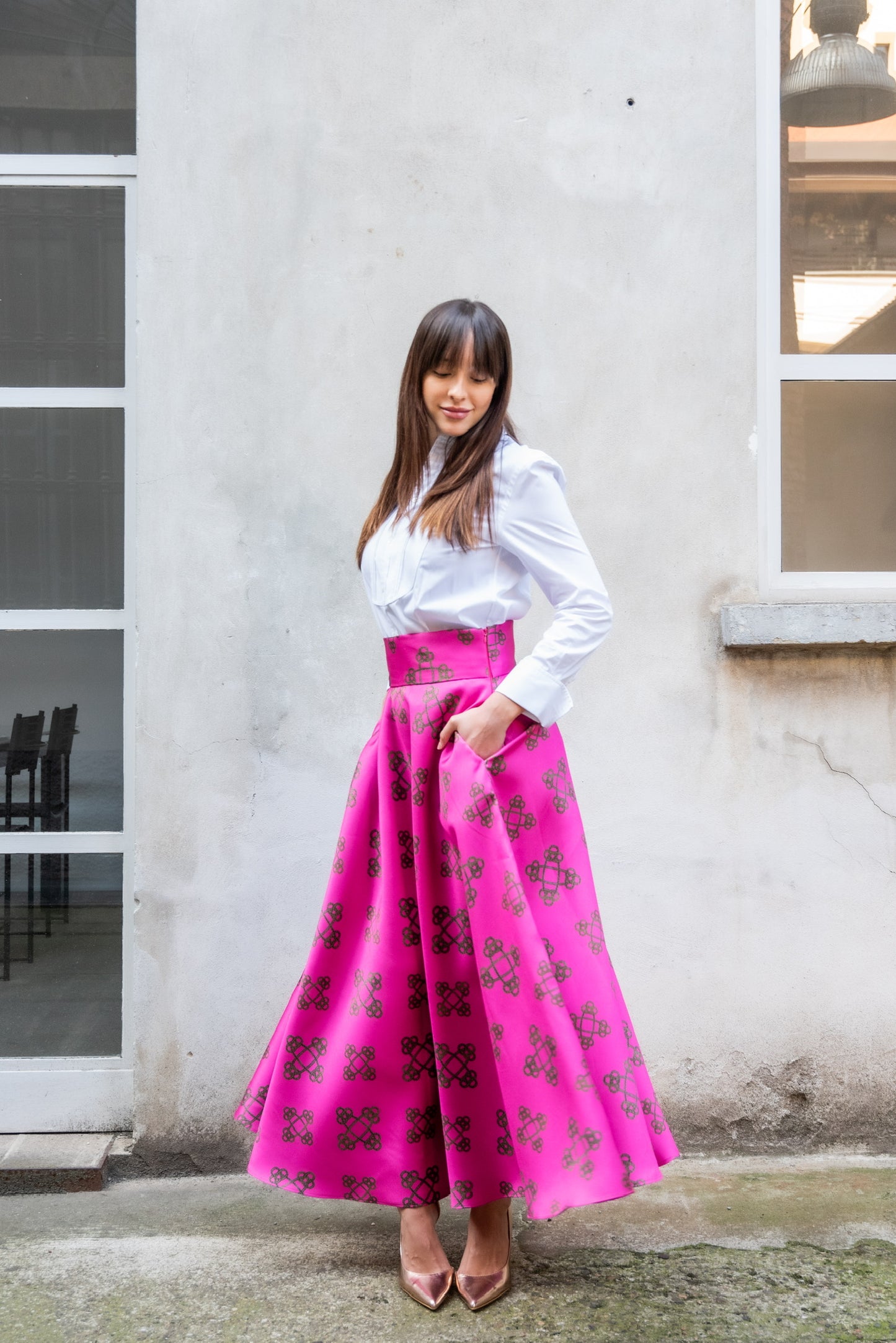 Gonna Valentina tessuto DOUCHESSE, SATIN O PANNO in motivo e colore PERSONALIZZATO