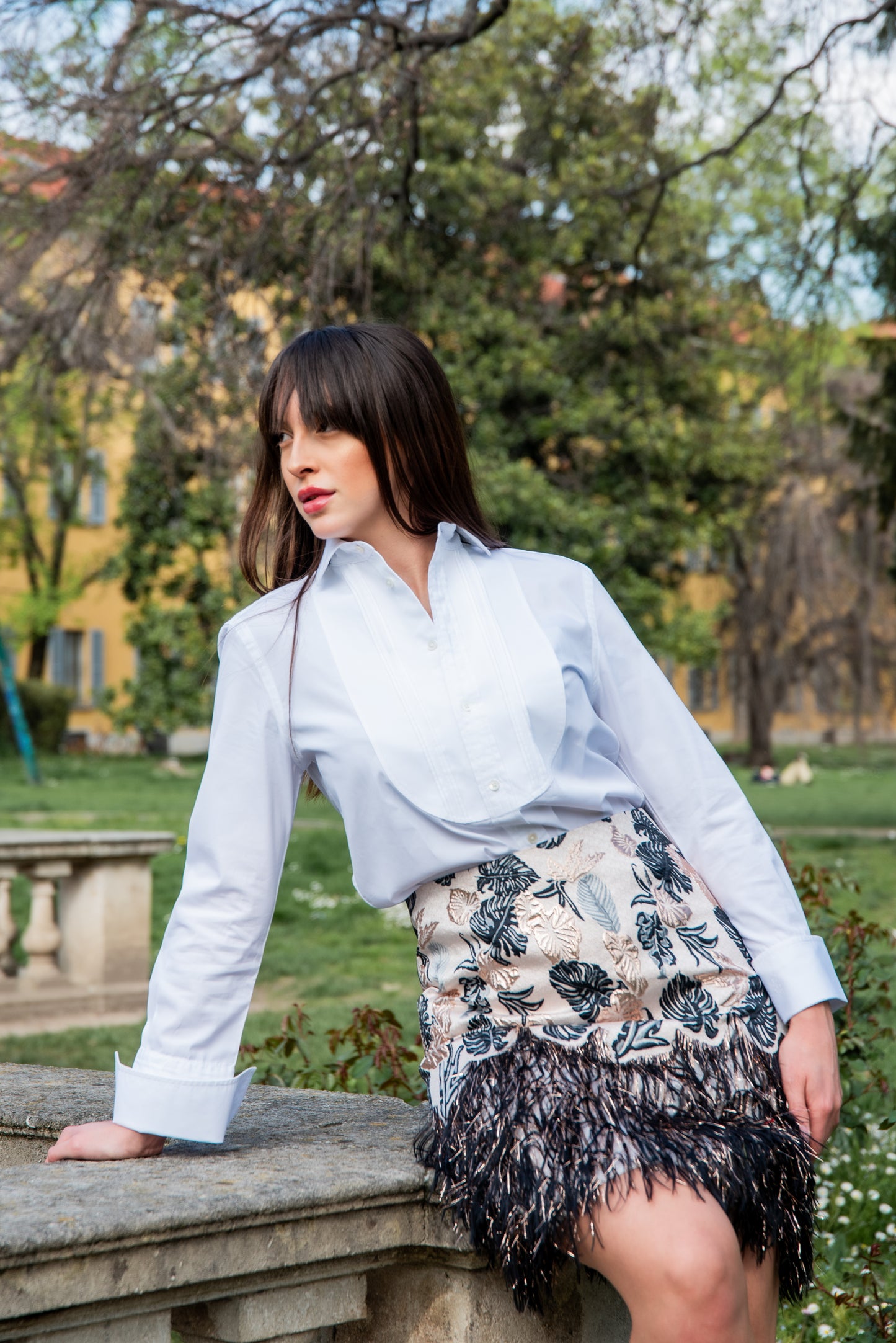 Gonna Broccato e piume