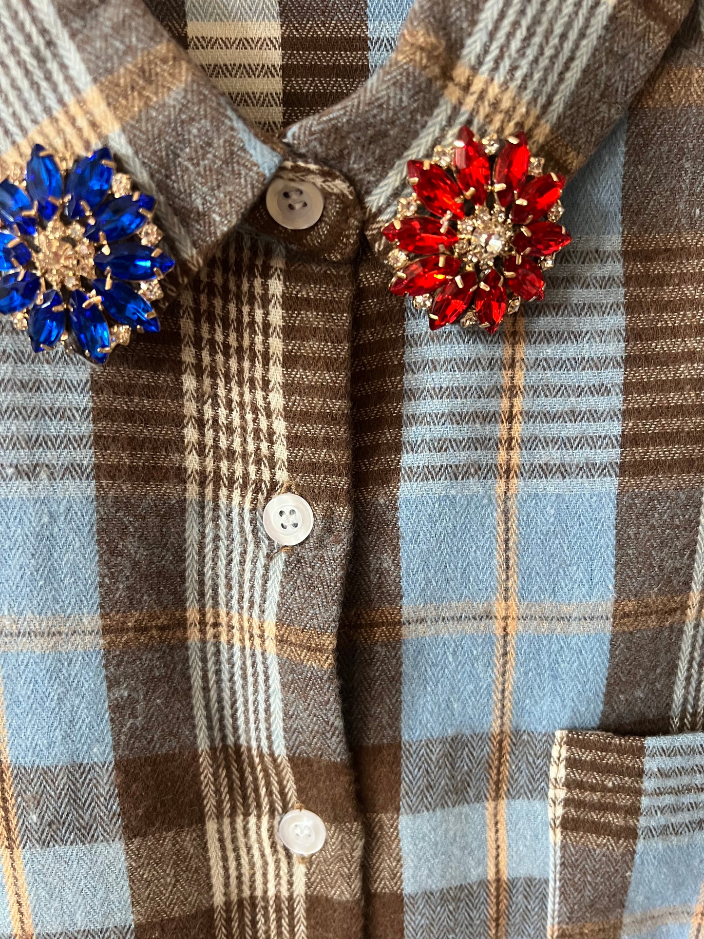 Camicia Azzurra Quadri Marroni e fiori