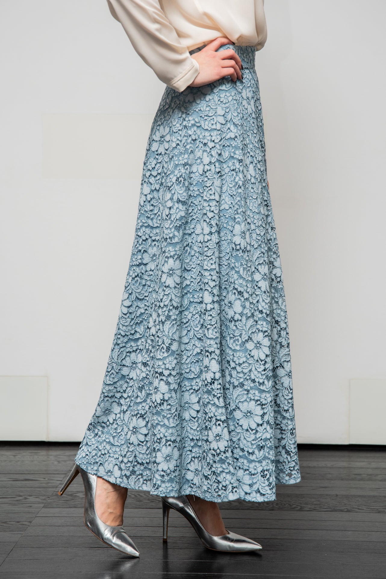 Gonna Valentina pizzo azzurro